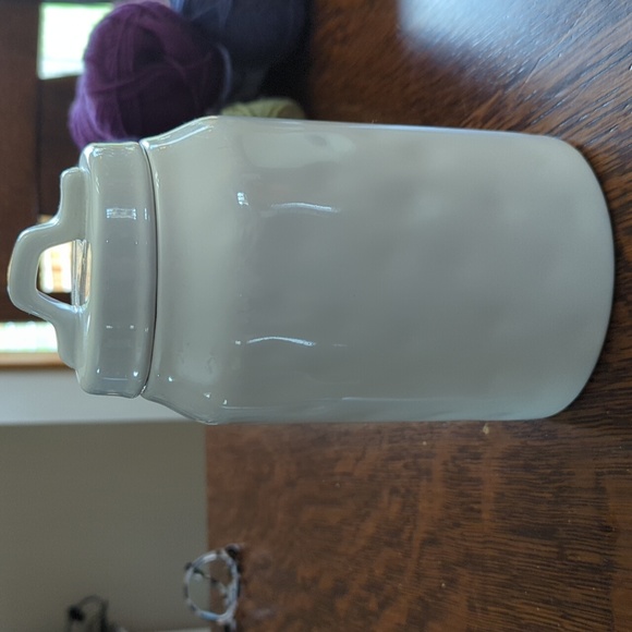 Rae Dunn Dog Treat Container - Picture 2 of 8